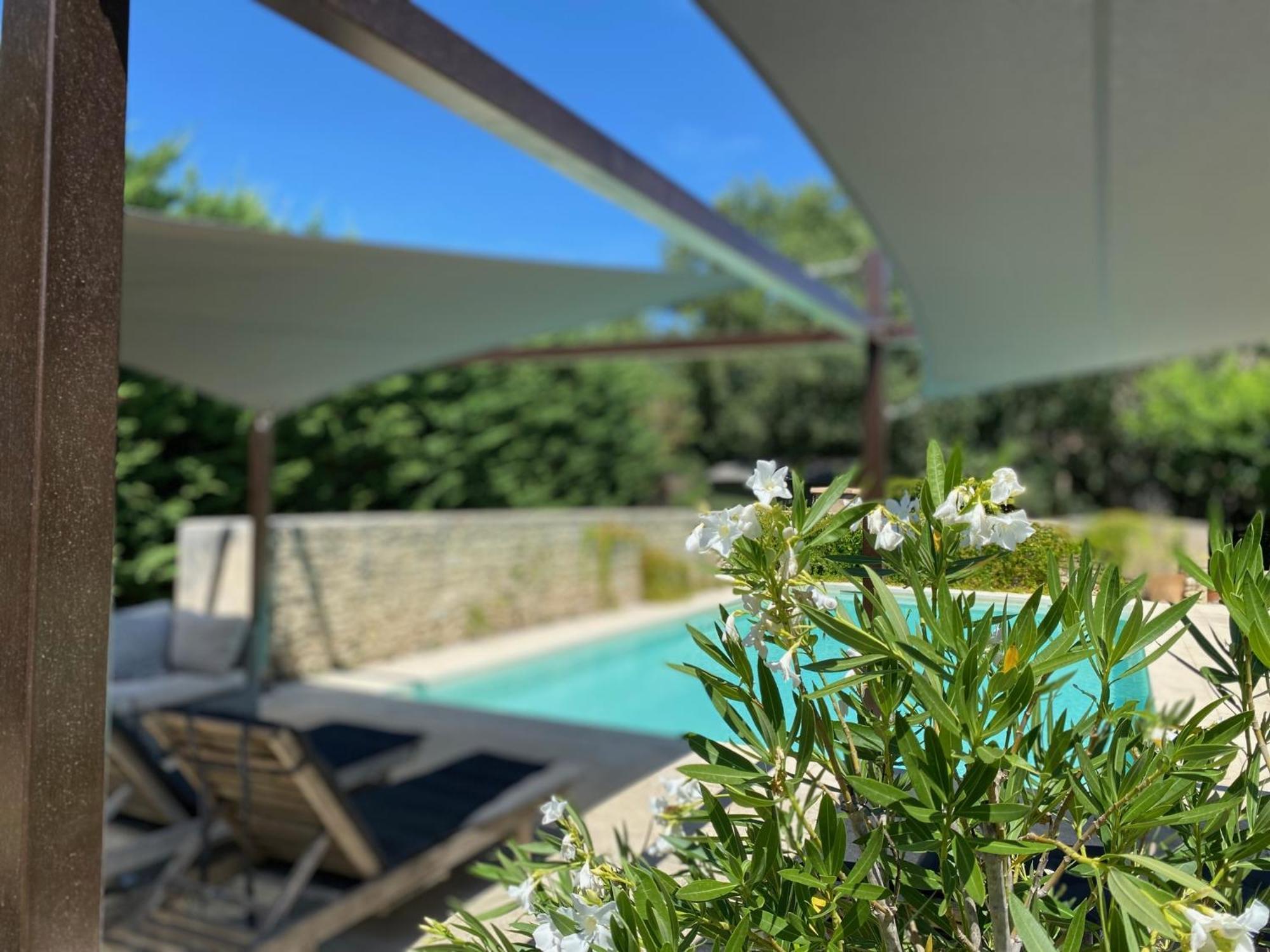 Mas Oréa côté piscine Gordes Esterno foto